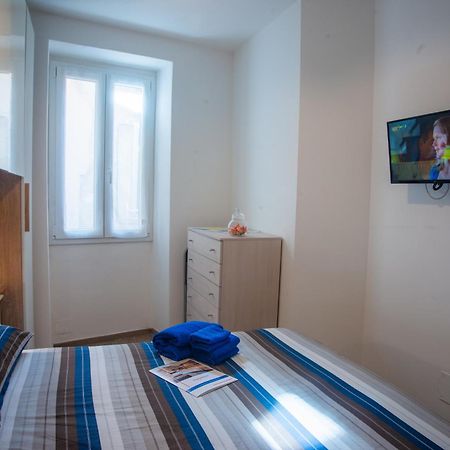 Casina Cato - Happy Rentals Санремо Экстерьер фото
